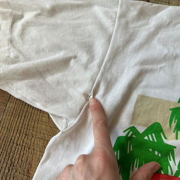 Vintage 1991 Orion Home Video Short Sleeve Vacation Crewneck Graphic T-Shirt -L - Picture 6 of 14